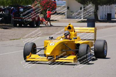 media/Jun-05-2022-CalClub SCCA (Sun) [[19e9bfb4bf]]/Around the Pits/